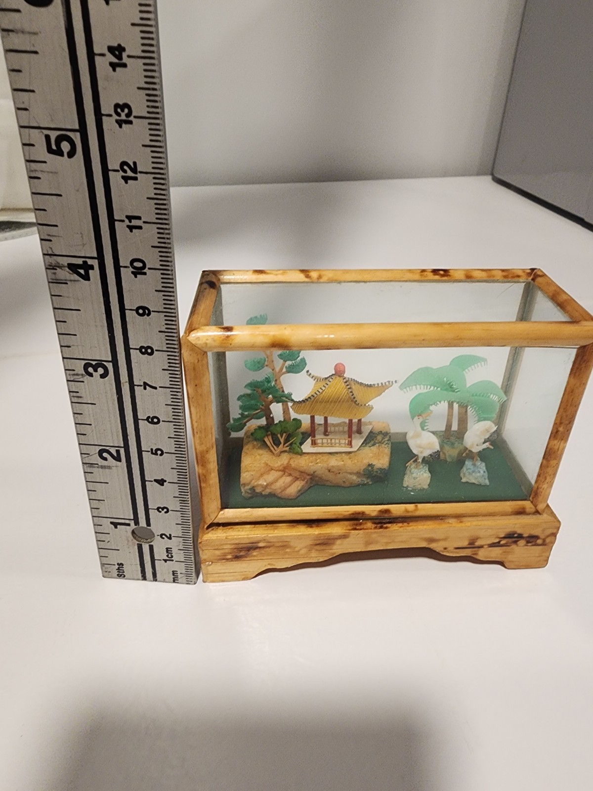Vintage Oriental Asian Art Diorama 4”x3.5” Bamboo Glass Case Pagoda Trees Cranes