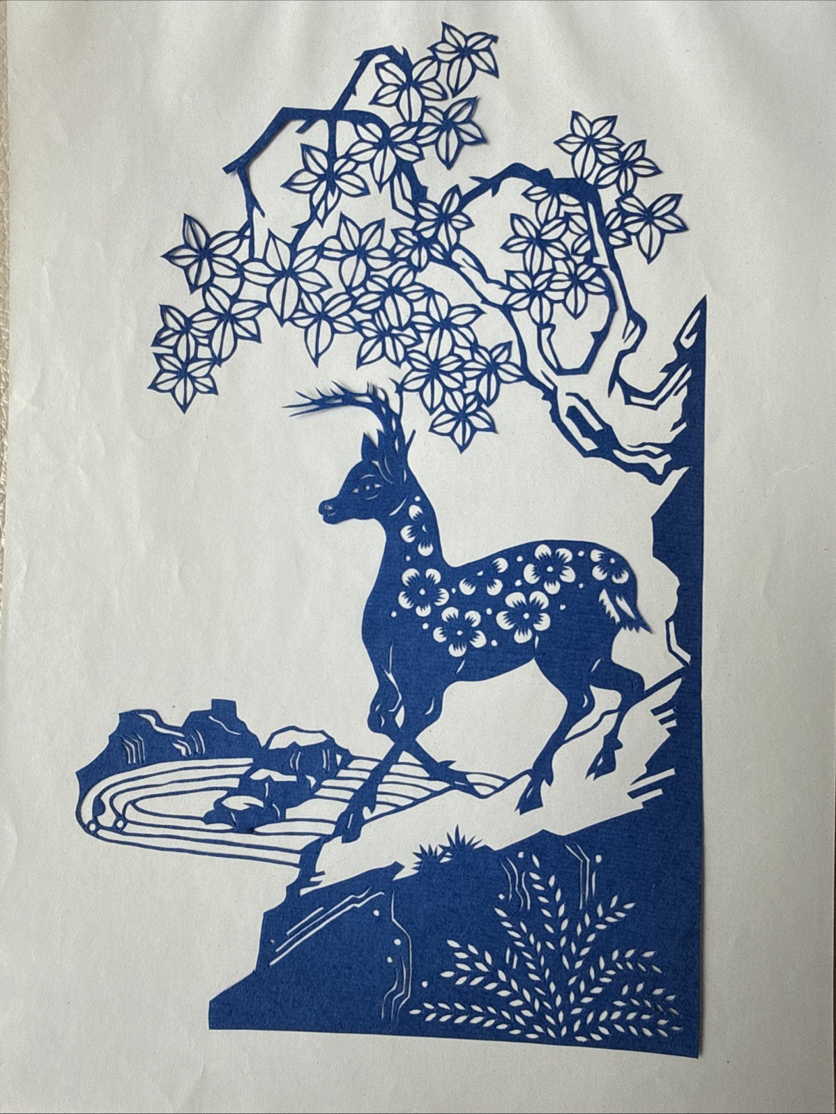 Vtg 8 pc Lot Set Paper Cut Out Folk Art Artwork Chinese ~4×6.5