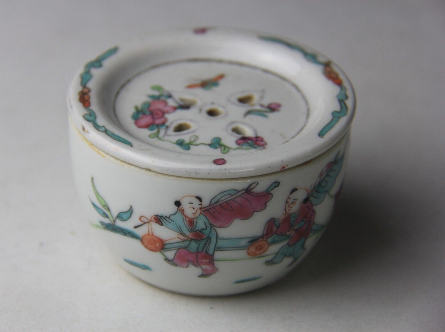 Antique Chinese Porcelain Famille Rose Cricket Cage Box