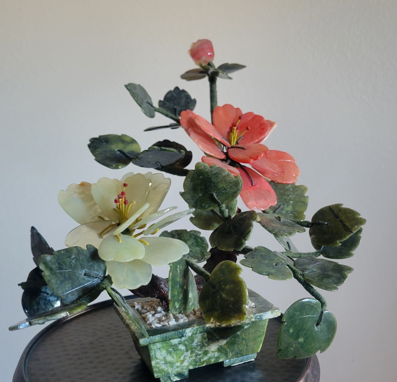 Vintage Hand Carved Jade Bonsai Tree: Carnelian & Agate Flowers