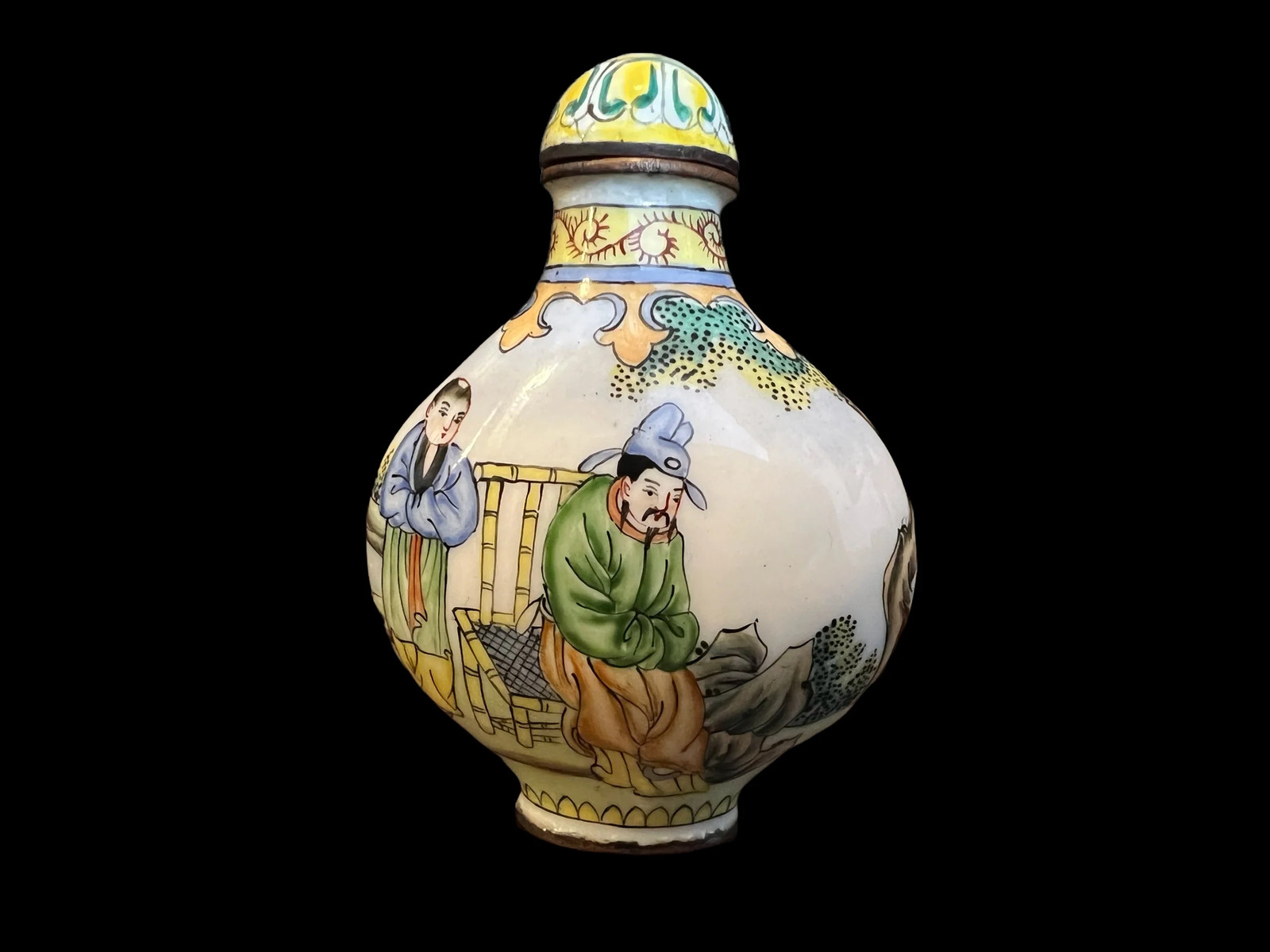 Canton Enamel Snuff Bottle
