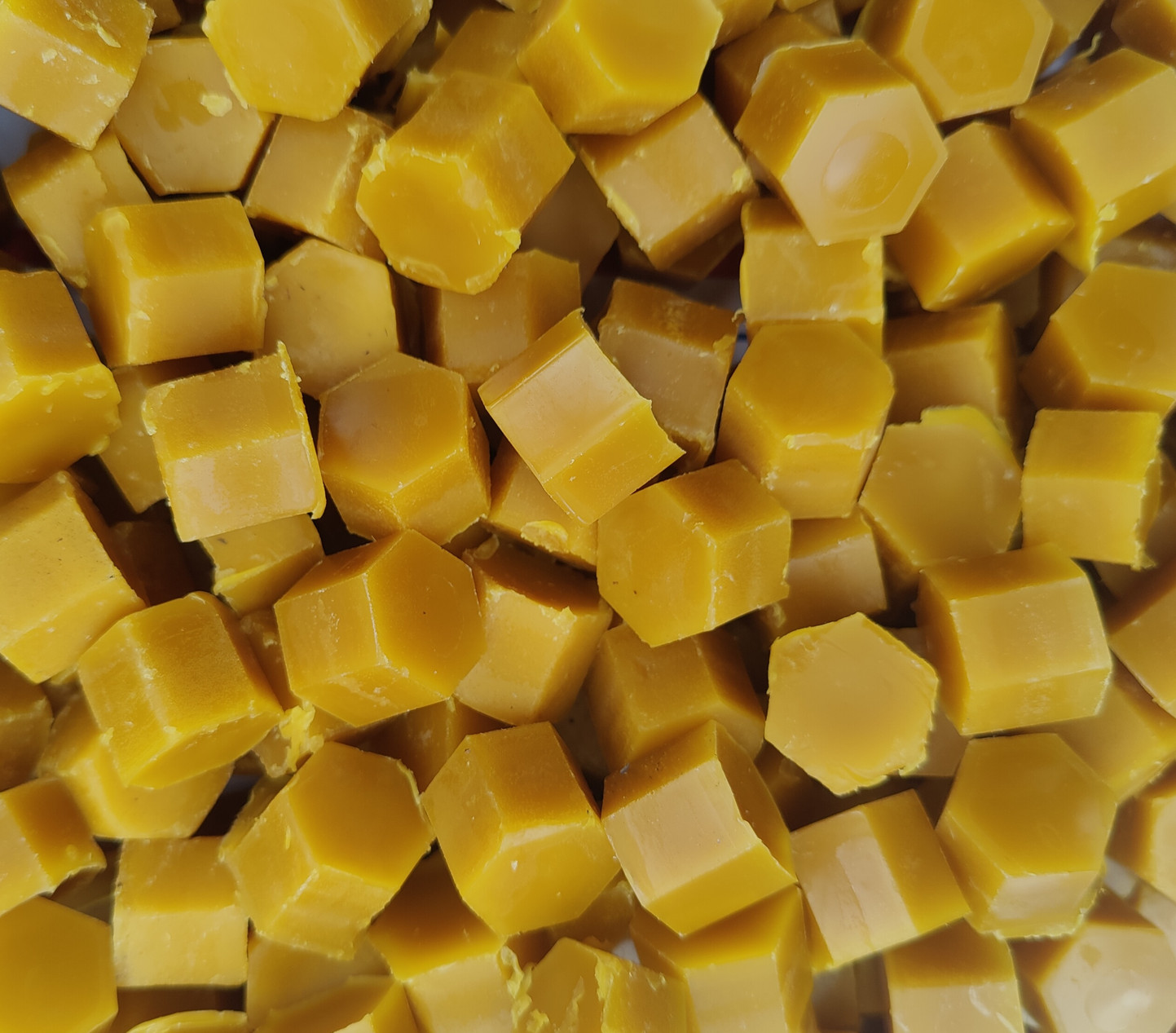 3 Lbs OF 100% Pure American Beeswax Filtered NO Additives Or Fillers Ever