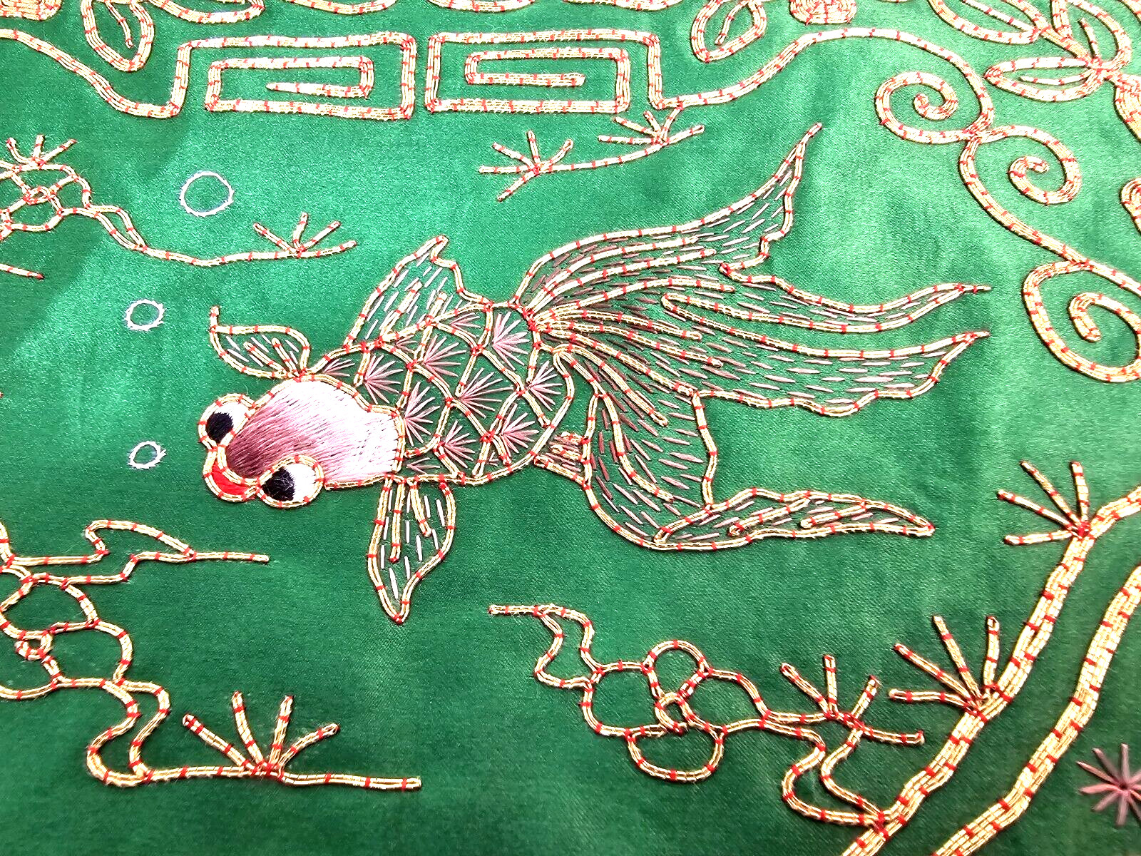 2-VTG Golden Cloud Chinese Hand Embroidered Gold Thread Silk Fish Doily Mats