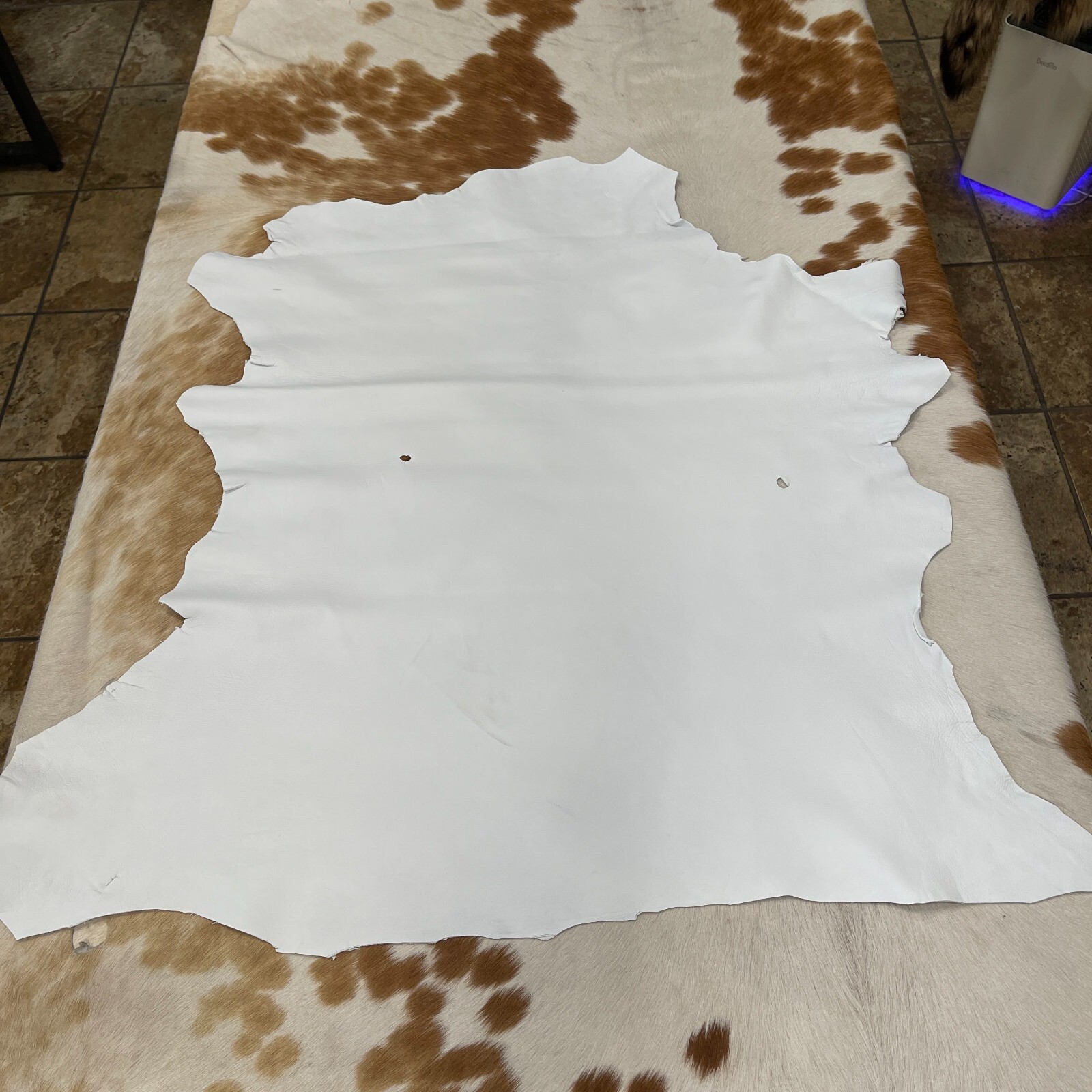 Avetco Economy Lamb Sheep Nappa Soft Leather hide skin 2-3 oz White