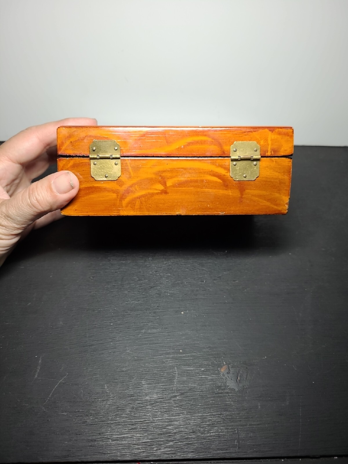 Chinese Trinket box Cork and Crane in lid window
