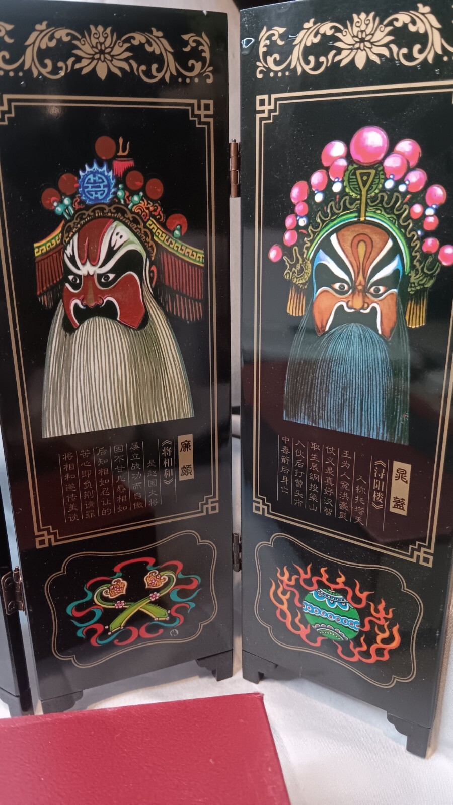 Miniature Black Lacquer 6-Panel Wooden Folding Screen Asian Peking Opera Masks