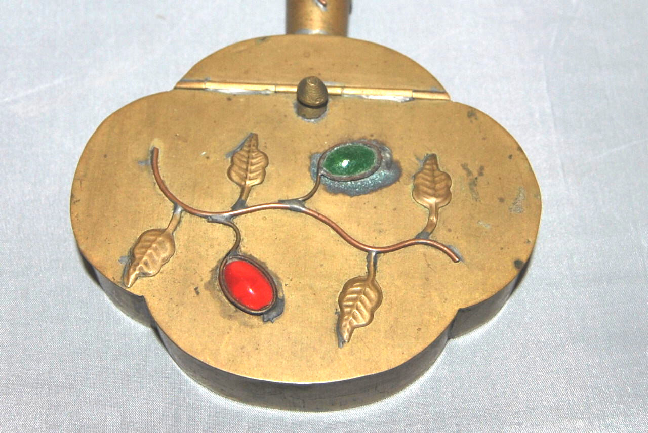 ANTIQUE VINTAGE CHINESE BRASS FAUX GEMSTONE COAL SILK IRON