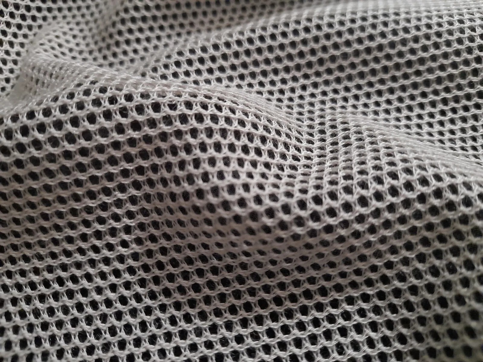 100gsm/3oz* – Cream/Ivory – Flame Retardant Meta Aramid Mesh Fabric – 90cm wide