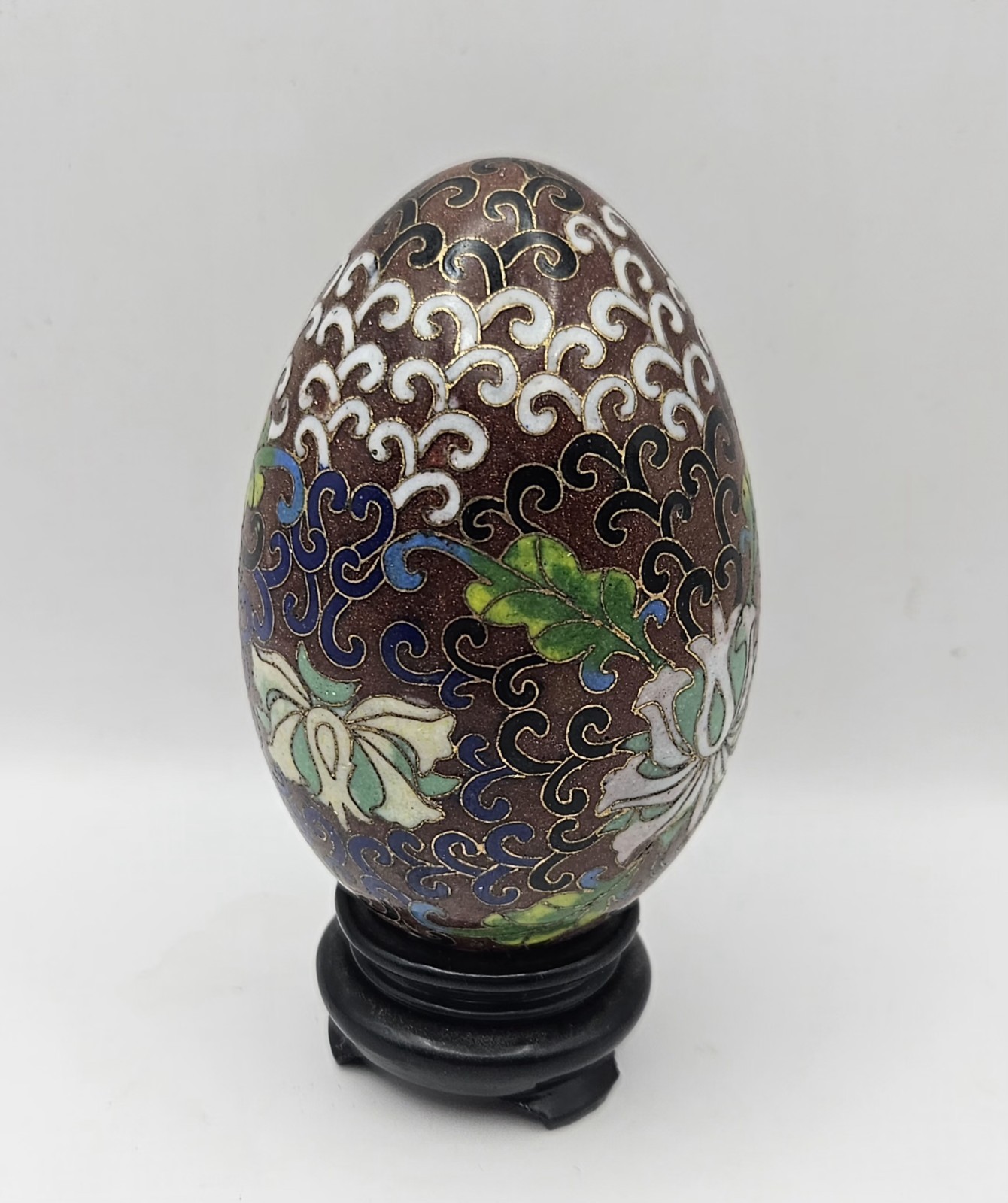 Vintage Chinese Cloisonne Enamel Egg Floral Brass w/ Wood Stand 4.5″