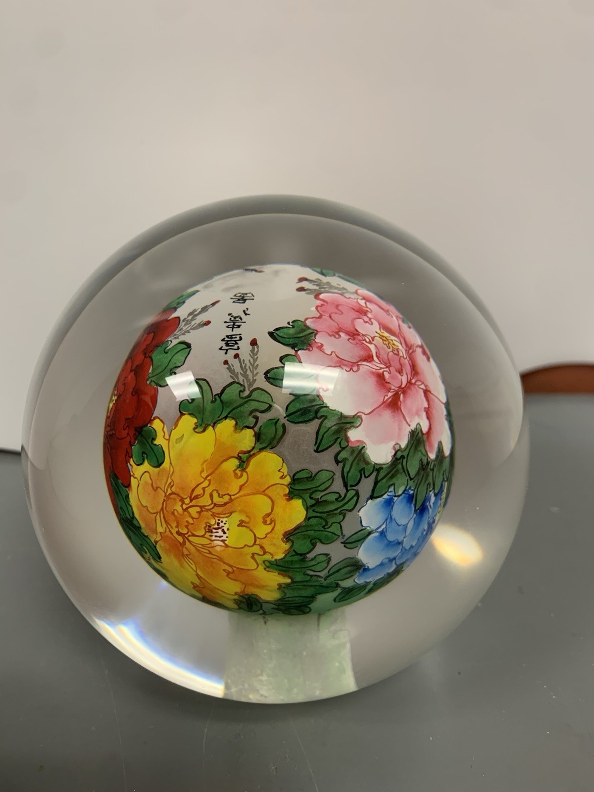 Reverse Painted Heavy Glass Sphere Orb Ball Hong Kong 5″ Paperweight