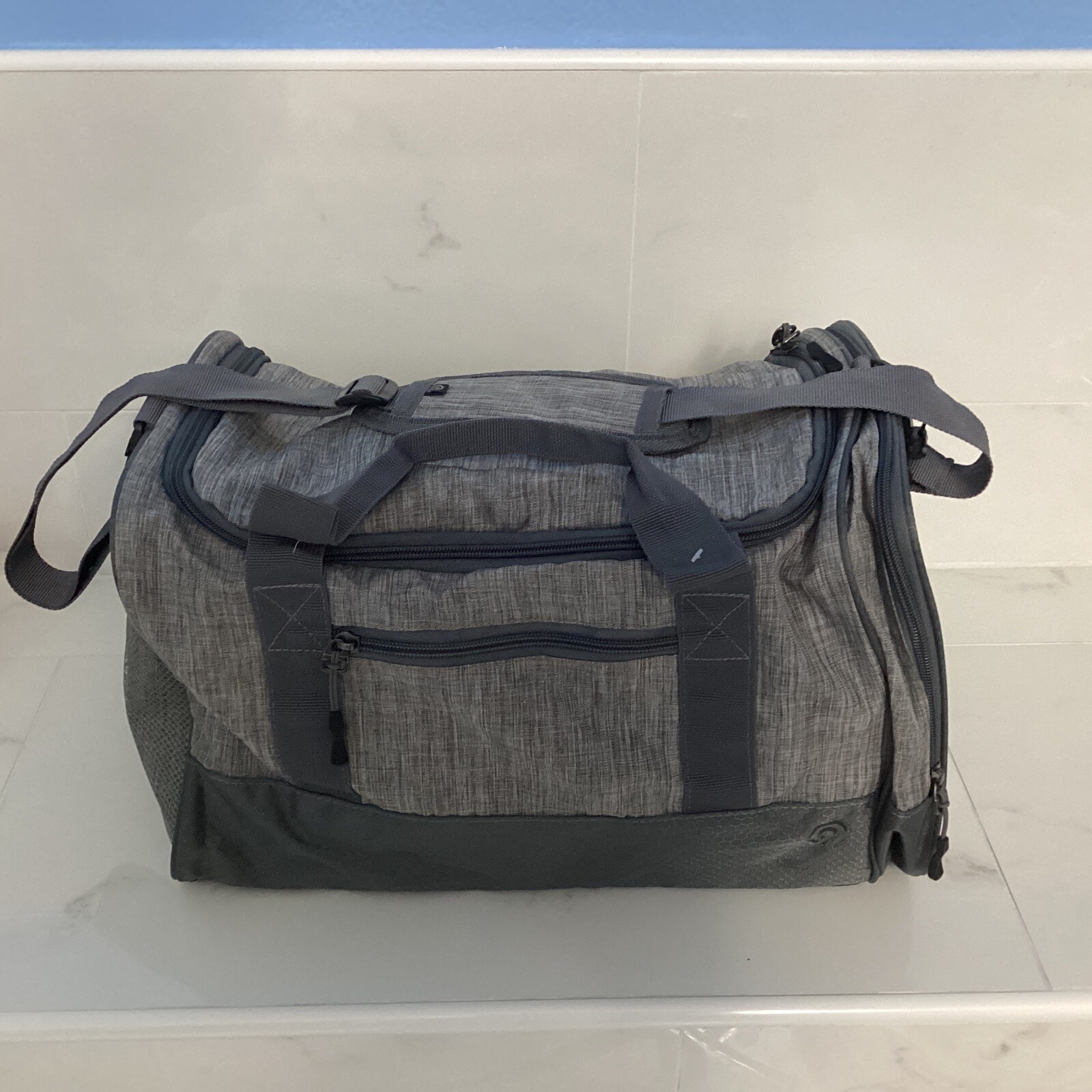 Champion Medium Size Sport/ Travel Grey Duffle Bag 10#9#16