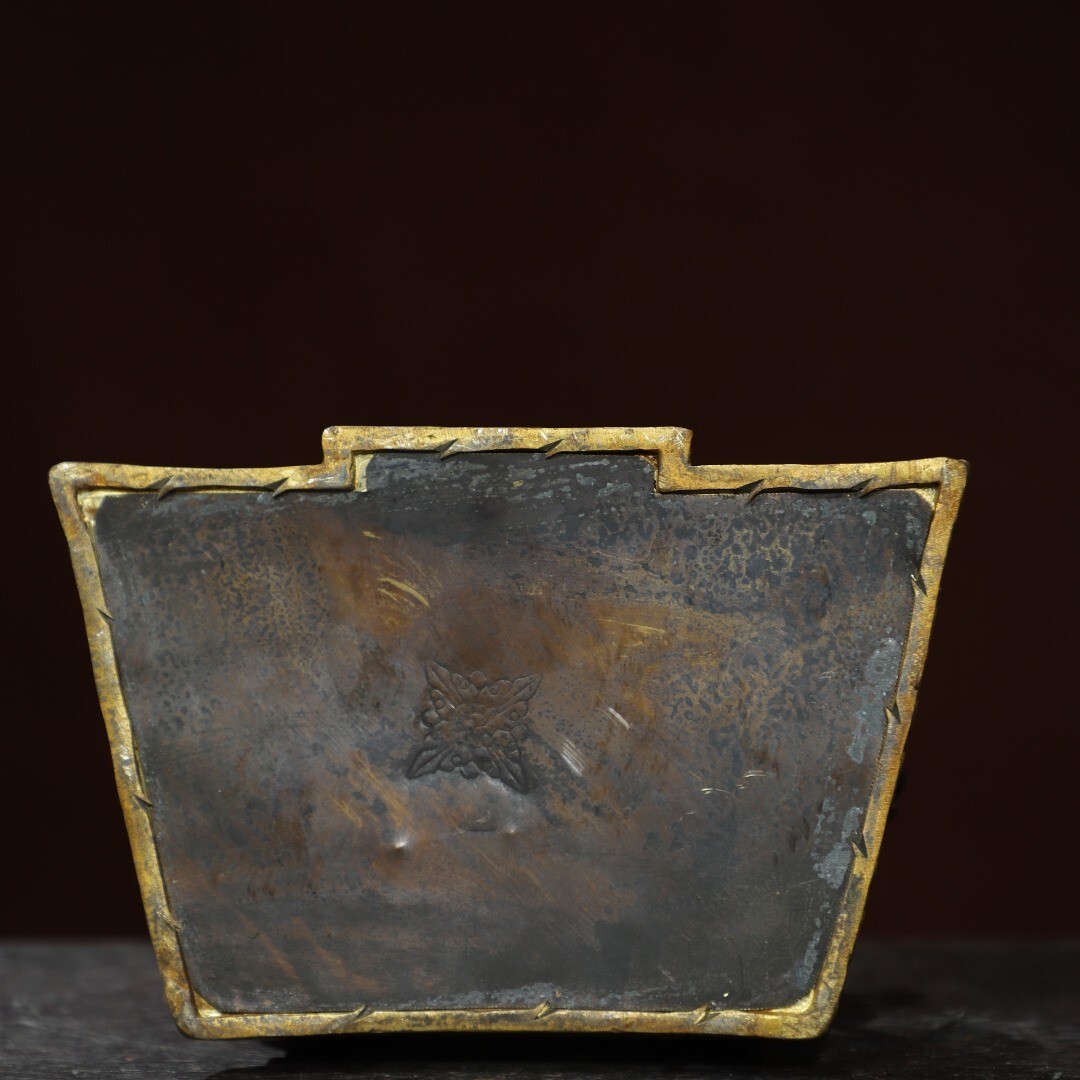 Bronze gilded statue of the Yellow God of Wealth