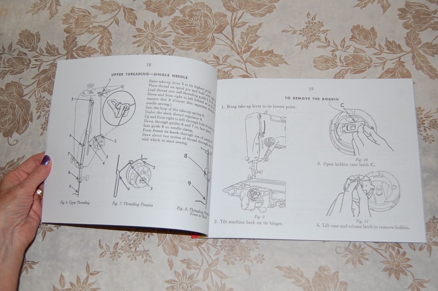 Rare Deluxe-Edition Instructions Manual for Singer 319 319k 319w Sewing Machines