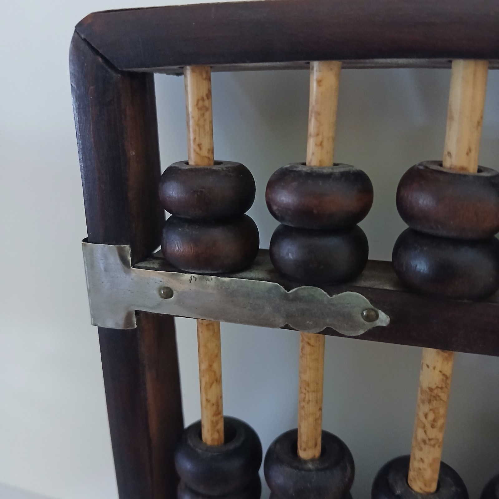 Vintage Chinese ABACUS 13 Pole 91 Bead Hard Wood Beautiful Grain 10 1/2″ inches