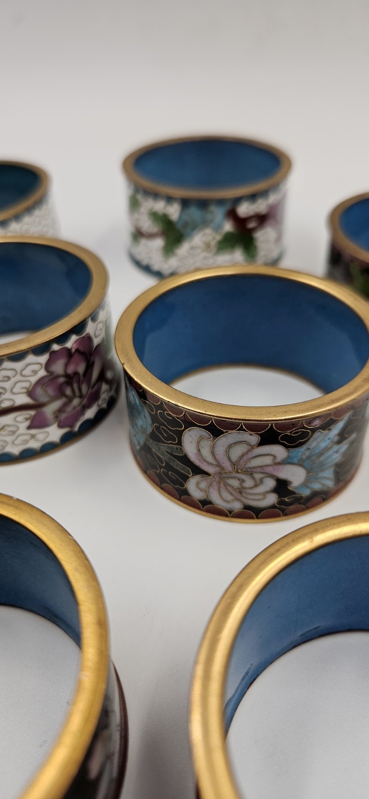 8 Vintage Chinese Cloisonne Napkin Ring Multicolored Enameled