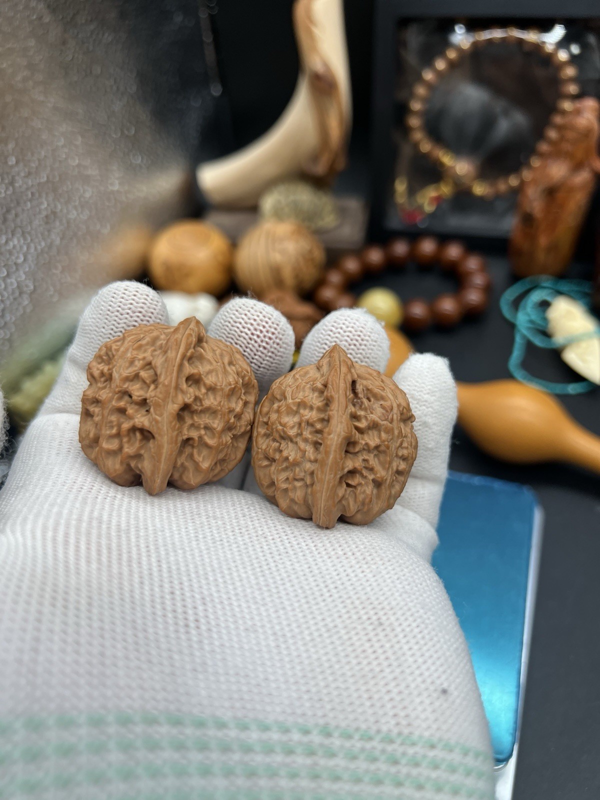 Pair of Match Chinese Health Walnut 36×35×36mm 精配文玩核桃～全品小众无名