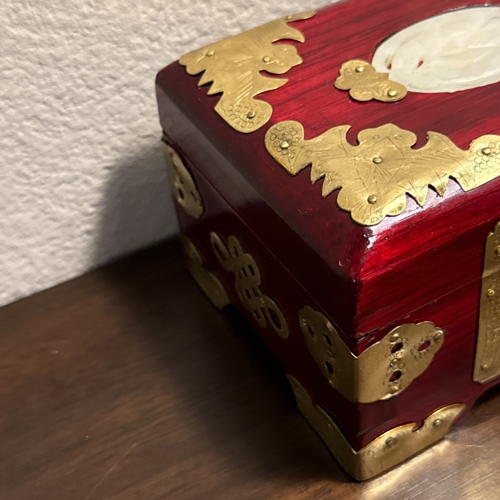 Antique Chinese White Jade & Brass Fittings Wood Jewelry Box Red Lining u-11D
