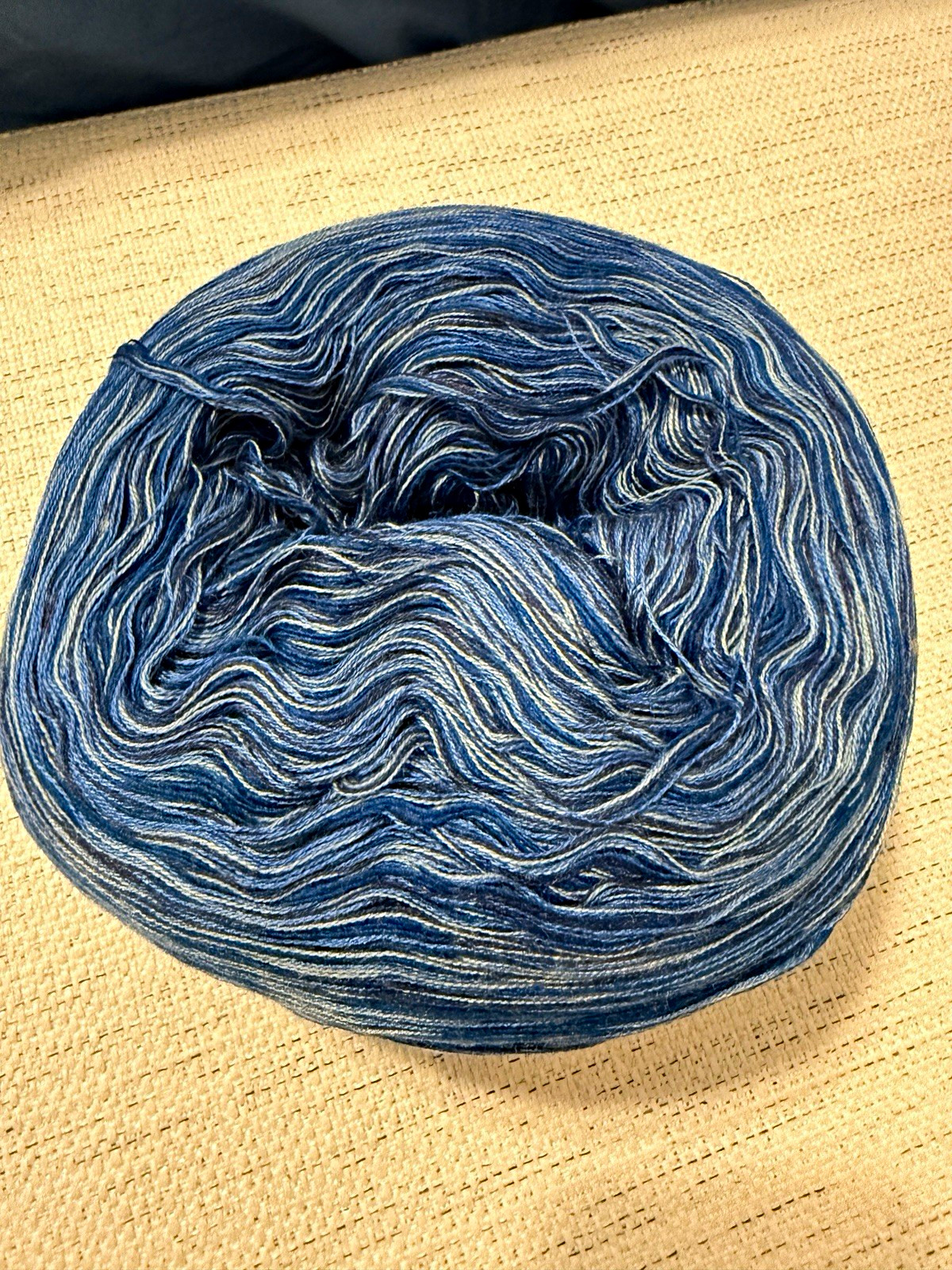 Variegated Self-Striping Yarn Cake Blue White 250g Single Unit