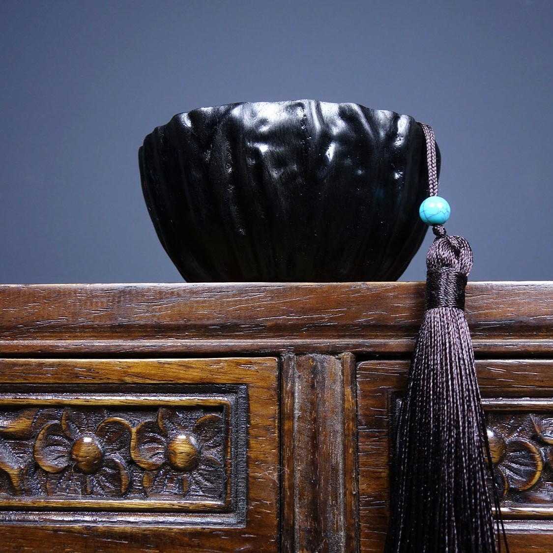 Vintage Hand Carved Sandalwood Lotus Seed Pod Incense Burner Decor 9cm