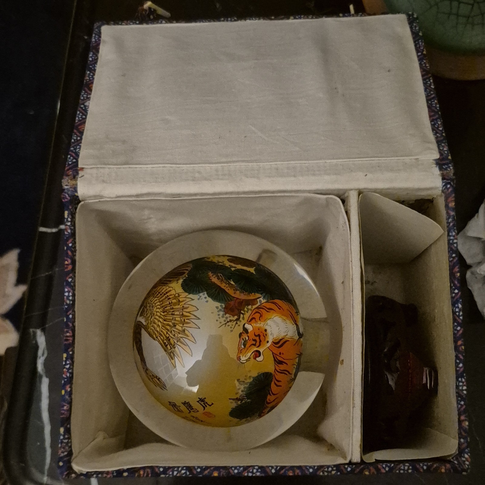 Large 4.5″ Vintage 1997 Chinese Inner-Painted Crystal Ball-Eagle & Tiger Stand
