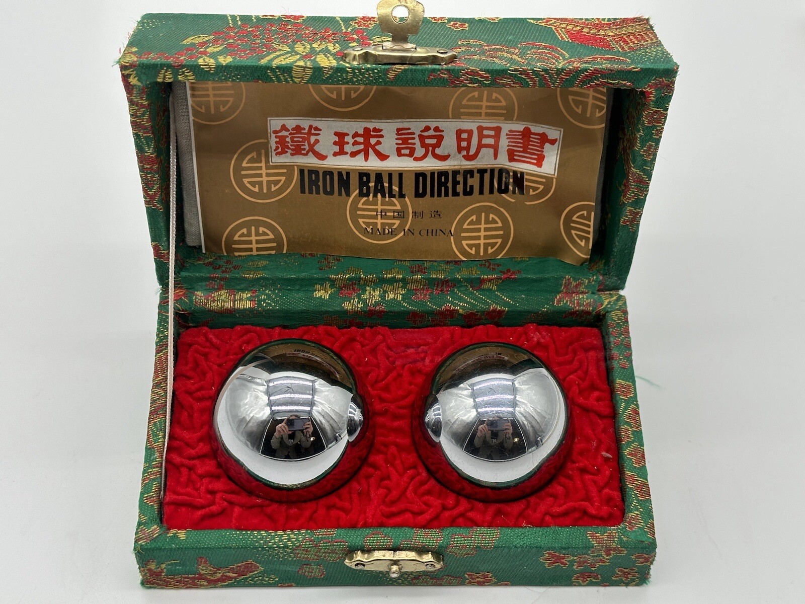 Shou Xing VTG Iron Ball Direction Chiming Meditation Balls-Original Case/ Book
