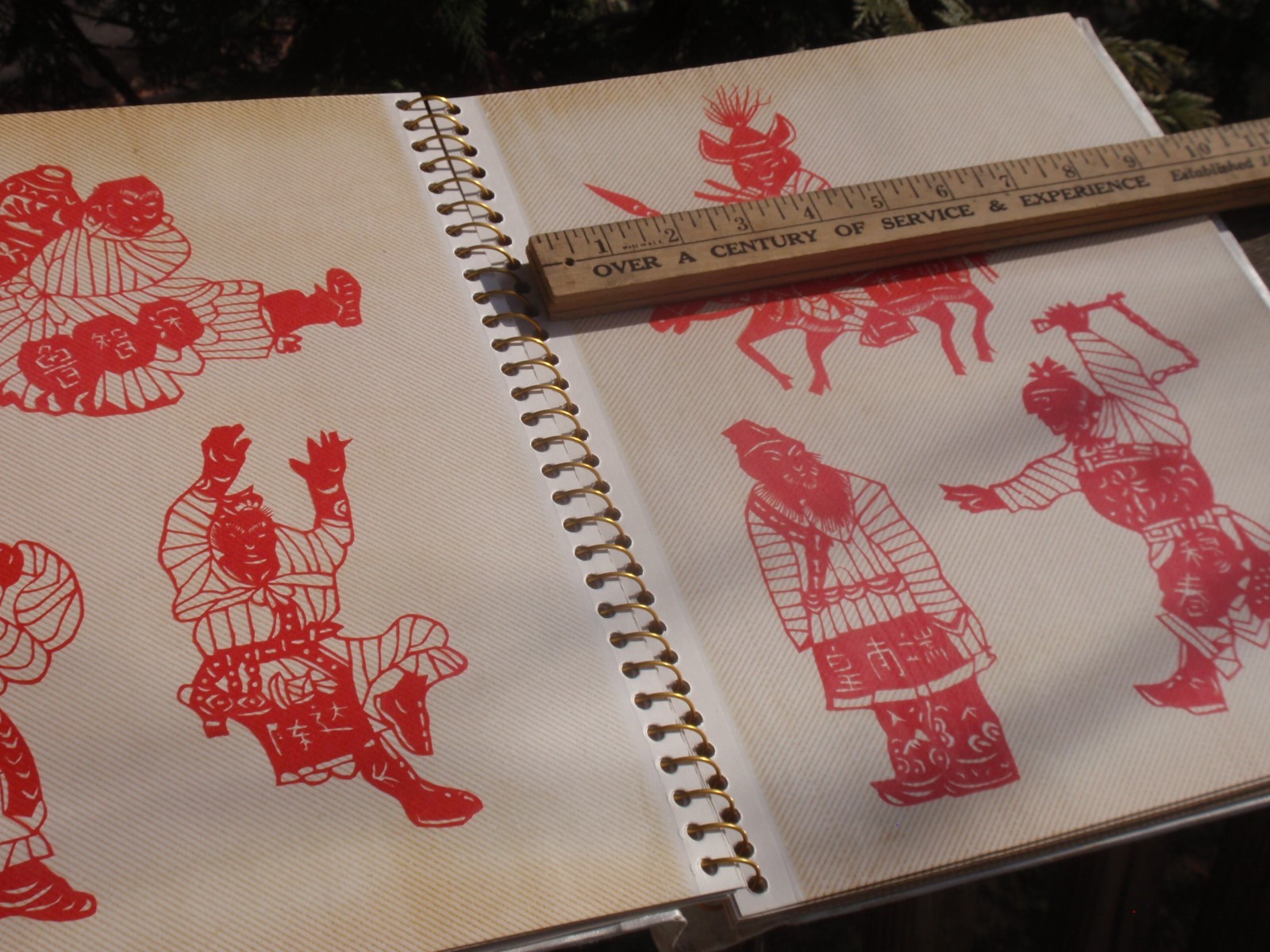 LOT OF 54 BEAUTIFUL CHINESE FIGURES RICE PAPER CUT OUTS WARRIORS FOLK ART