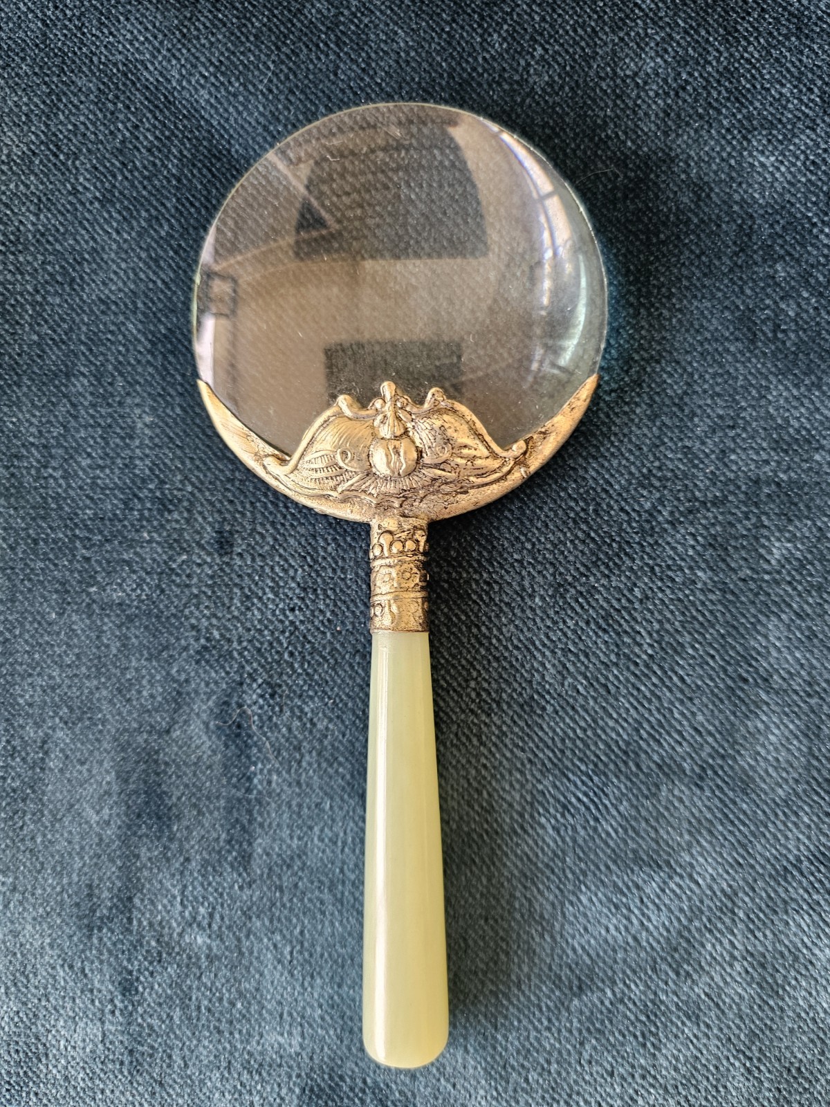 Vintage Chinese Asian Oriental Magnifying Glass Metal Jade Handle