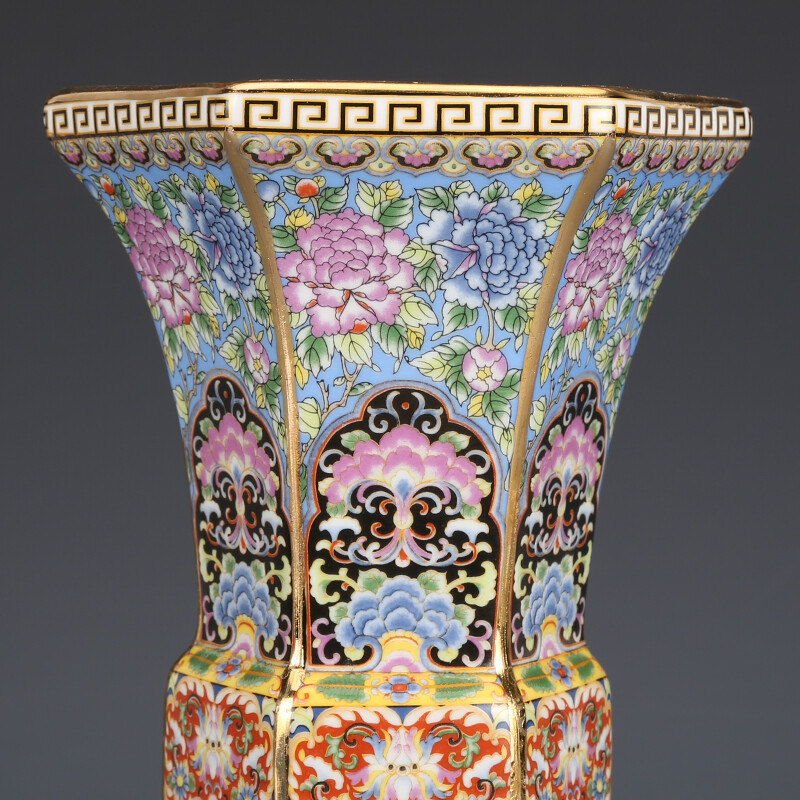 9.6″ Chinese Colour Enamels Famille Rose Porcelain Guan Kiln Peonies Flower Vase