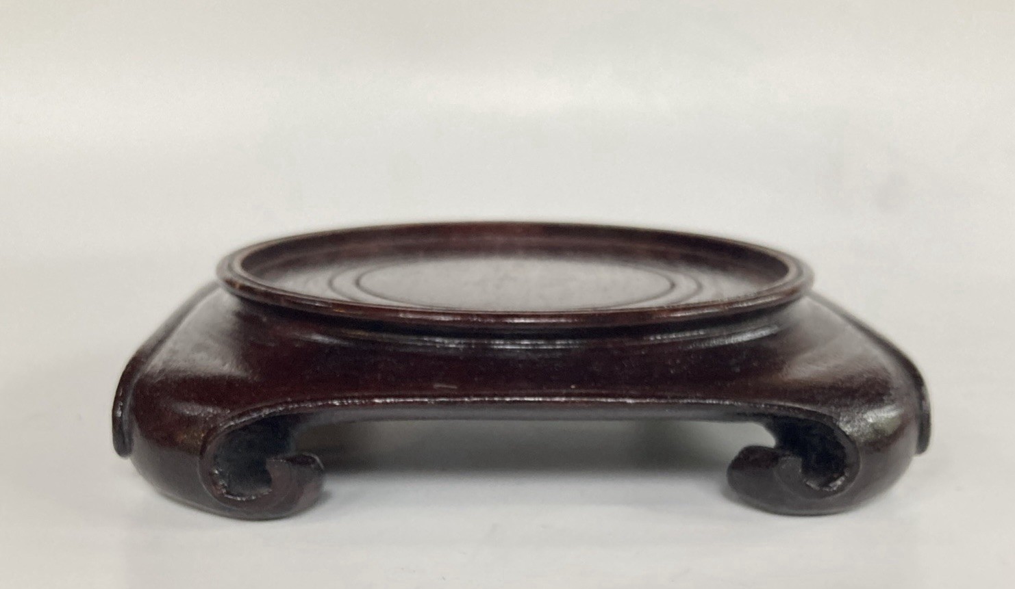 Vintage Chinese Scroll Foot Wood Display Riser Pedestal Base Stand Vase