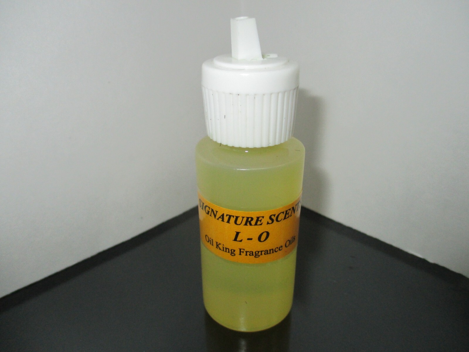 1oz. POPULAR LONG LASTING FRAGRANCE OIL SCENTS ” L ” for LOTIONS and ROLL-ONS.