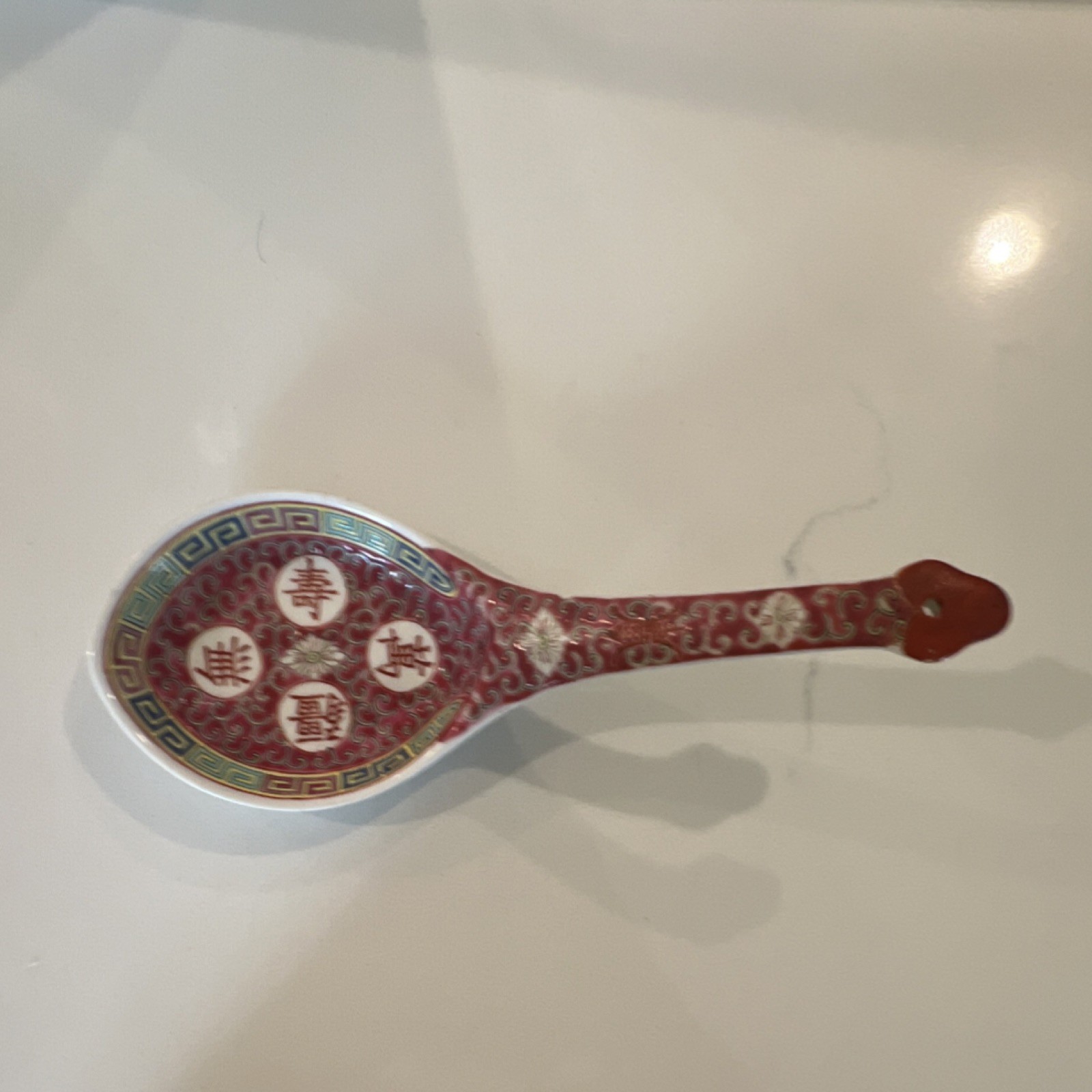 Chinese Porcelain Spoon Red and Gold Pattern Collectible