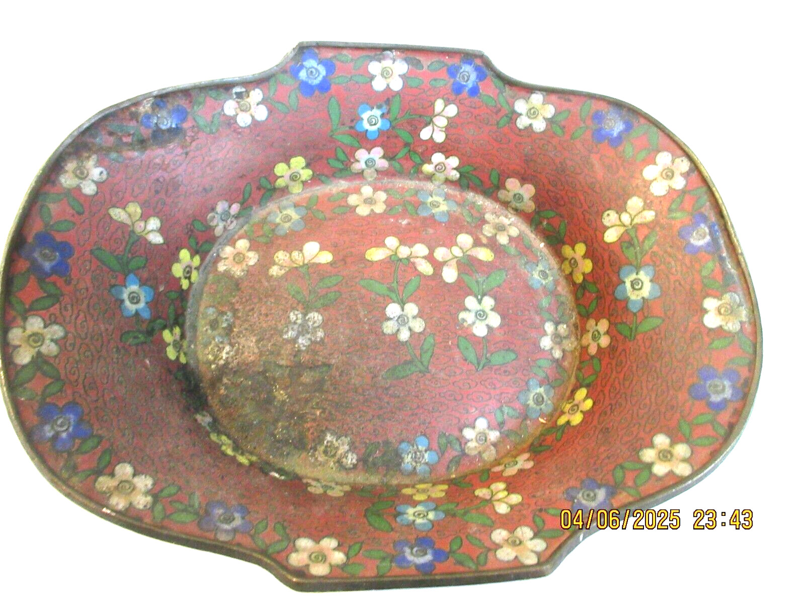 ANTIQUE~RARE STYLE IN CHINESE CLOISONNE~ FLORAL PATTERN BOWL~9 3/8″ X 7 3/8″