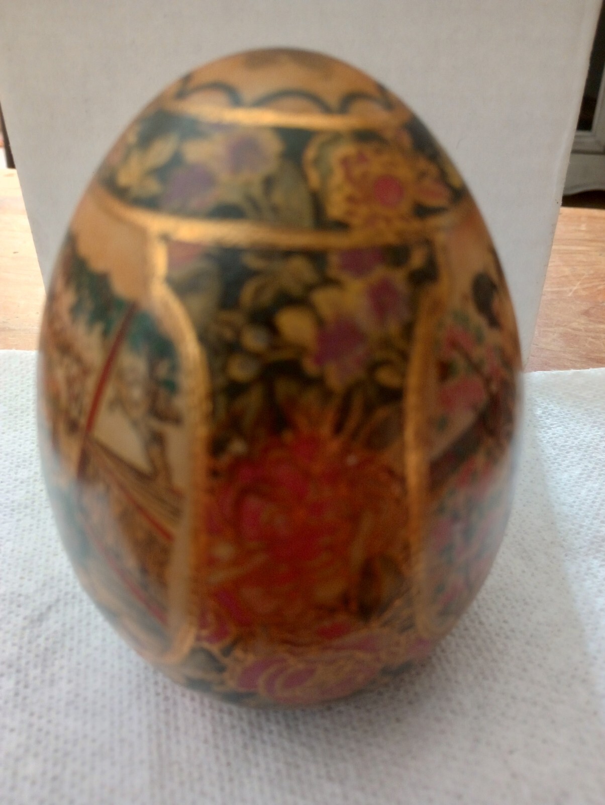 Vintage Satsuma Porcelain Egg