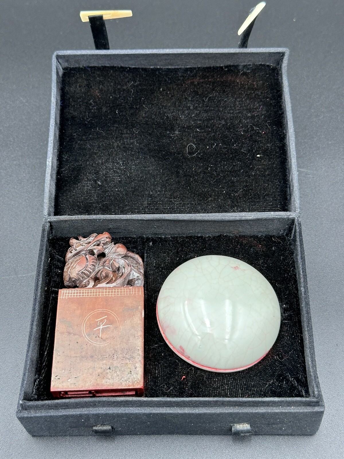 Carved Oriental Chinese Soapstone Stamp Dragon Figurine Seal Ink Kit with Box