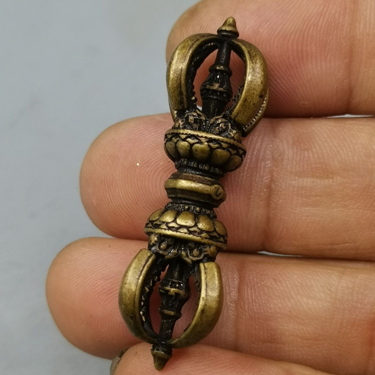 Tibetan Style Brass Vajra Dorje Copper Craft Tibetan Buddhism Dharma Collectible