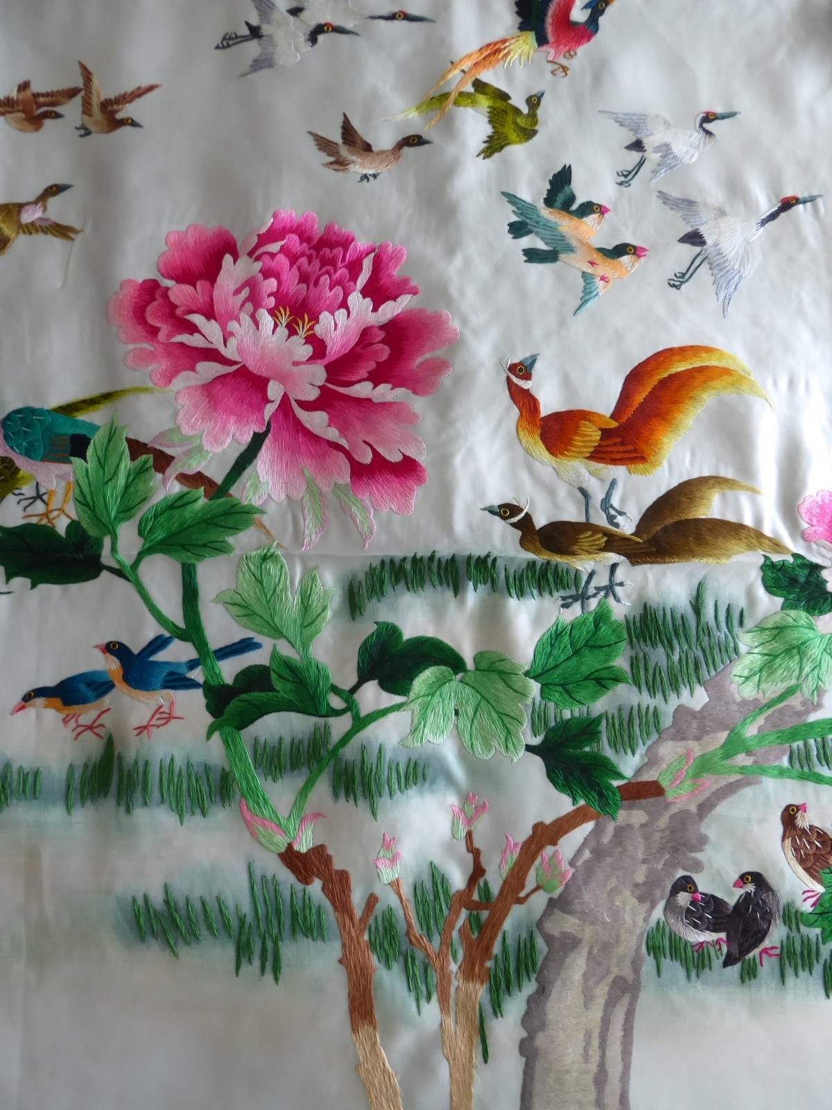 Vintage Chinese Embroidered Silk 100 Birds & Phoenix Lge Panel Bed Cover 29″x60″