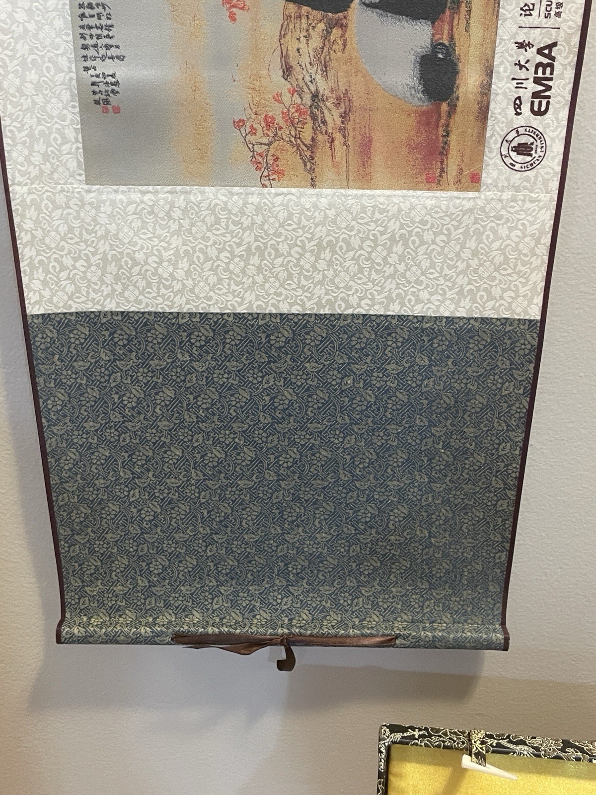 Chinese Shu Brocade Silk Scroll Pandas Wall Hanging Art Textile Presentation Box