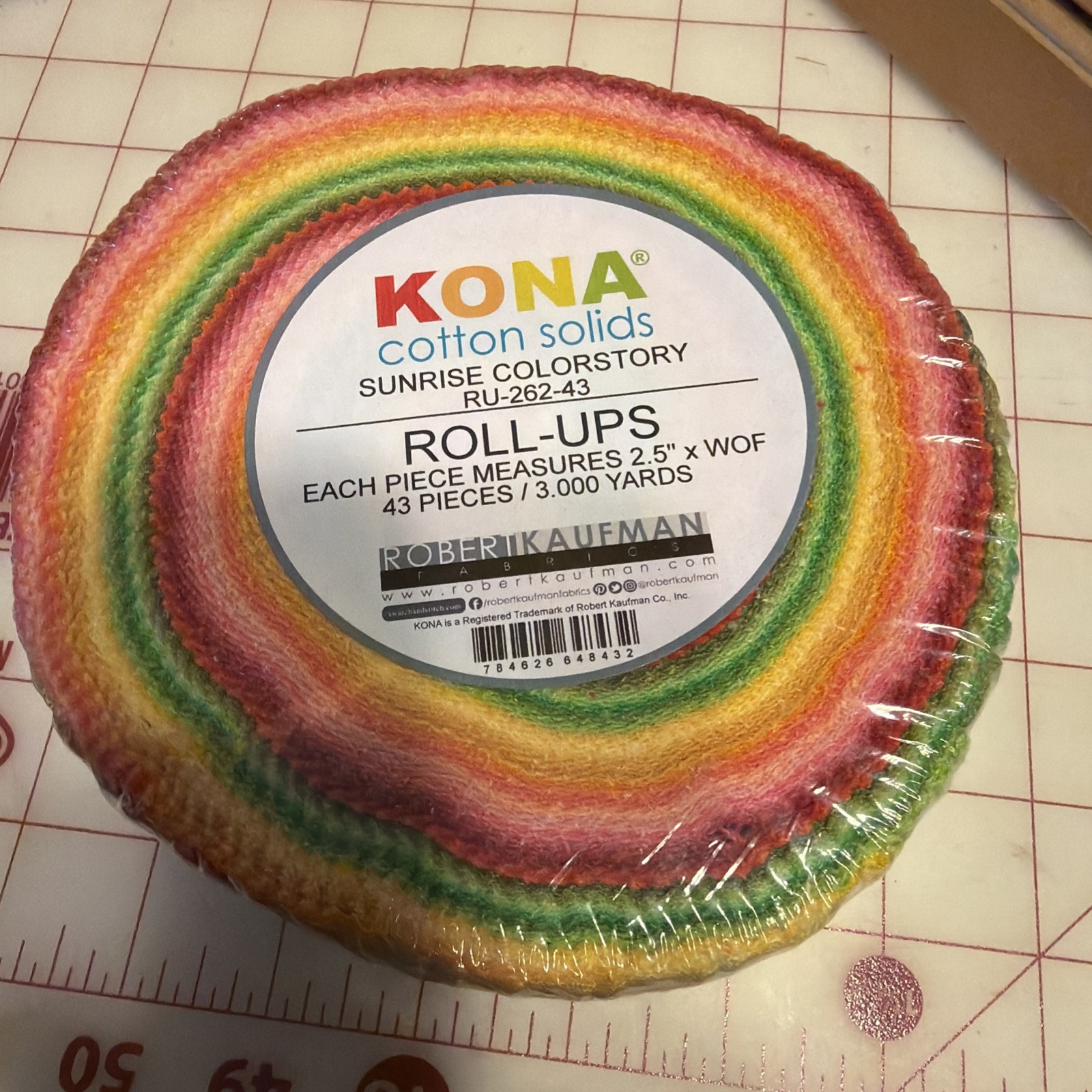 Jelly Roll Kona Cotton Sunrise Color story RR-262-43 2.5 X 43 Pieces