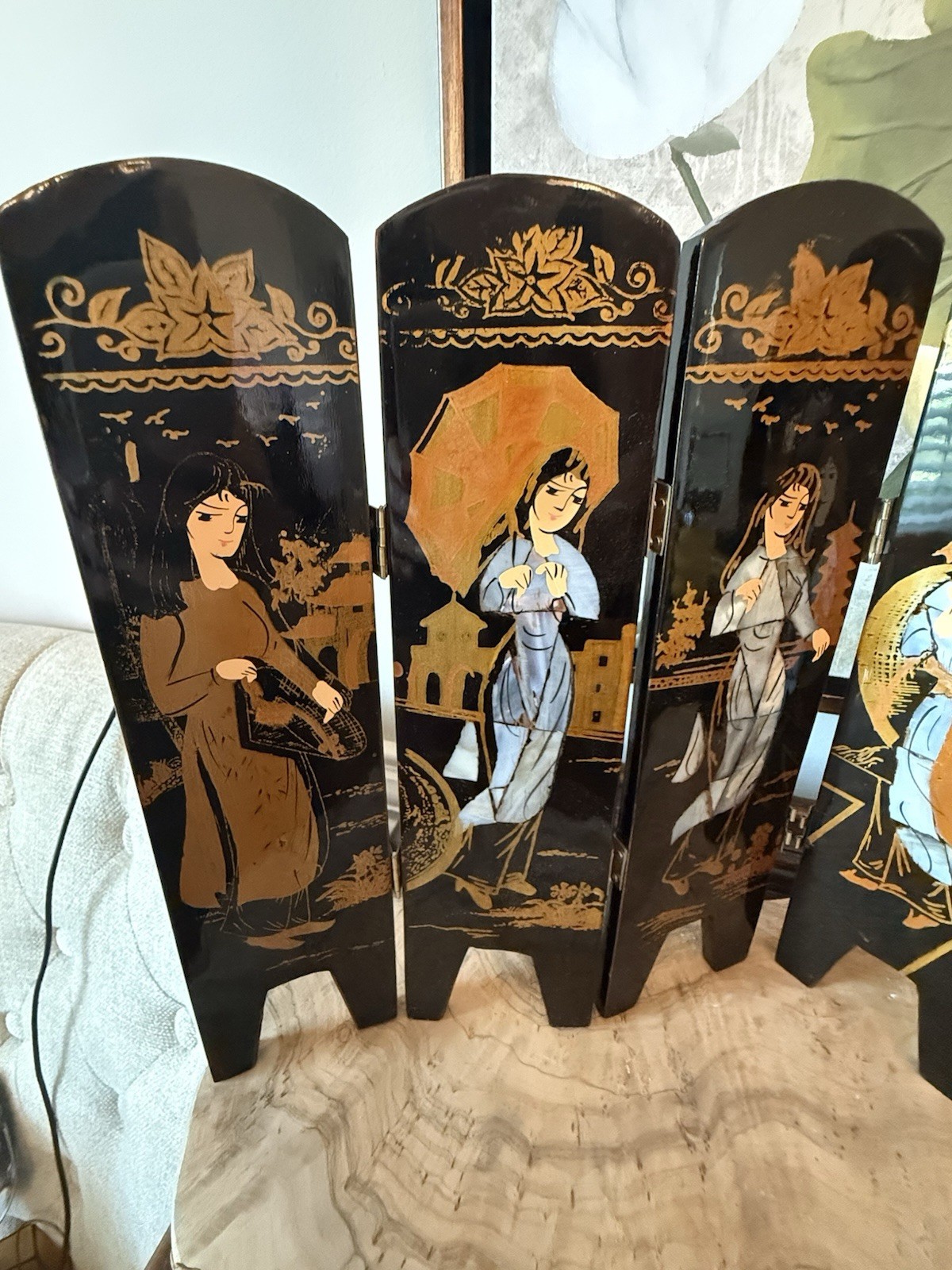Asian Mini Lacquer Screen Mother of Pearl Inlay Reversible Image Table Top AS IS