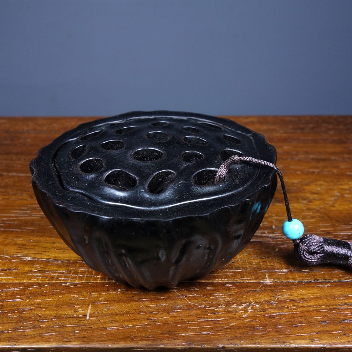 Vintage Hand Carved Sandalwood Lotus Seed Pod Incense Burner Decor 9cm
