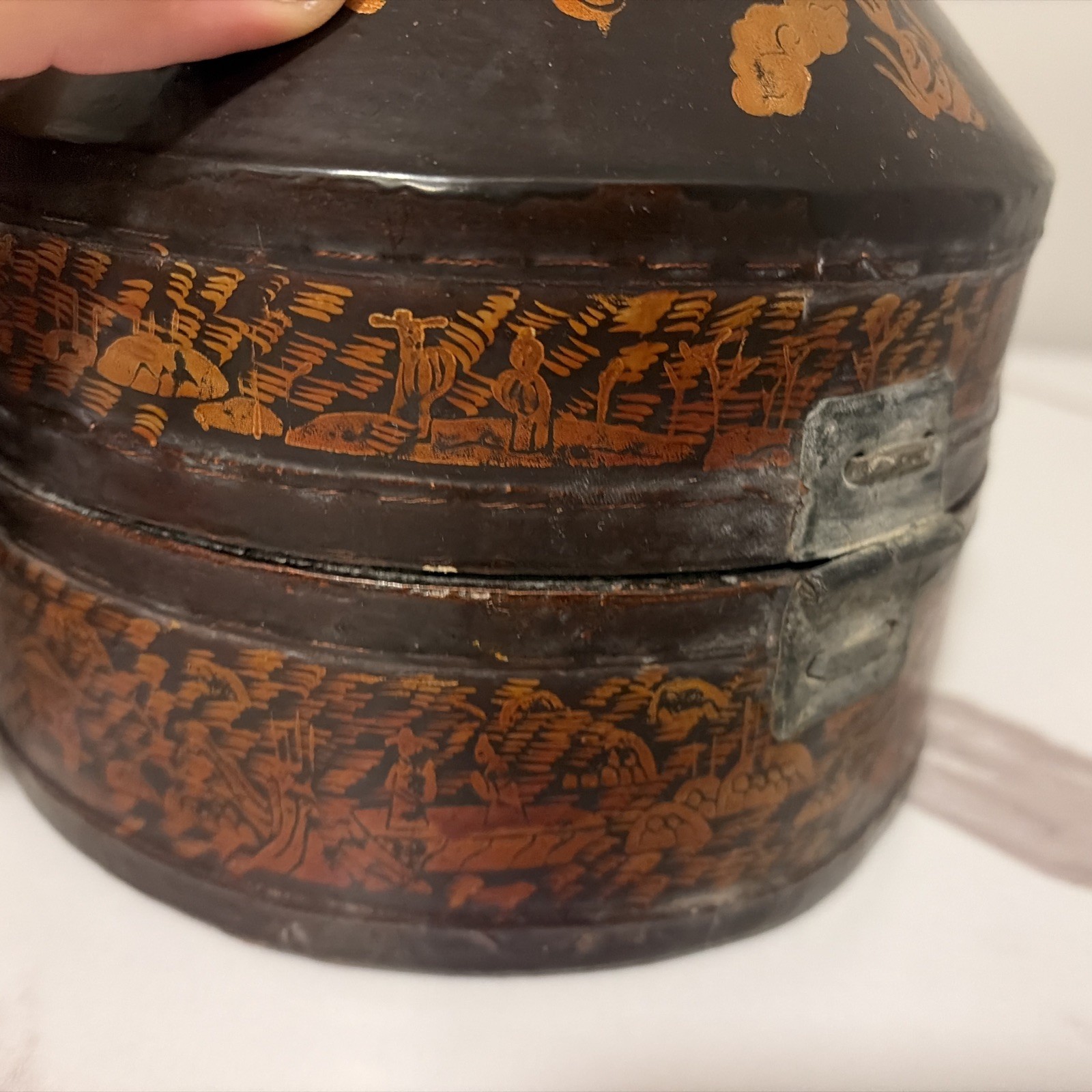 Oriental Vintage Lacquer Wooden Caddy Dresser Case Set Dragons