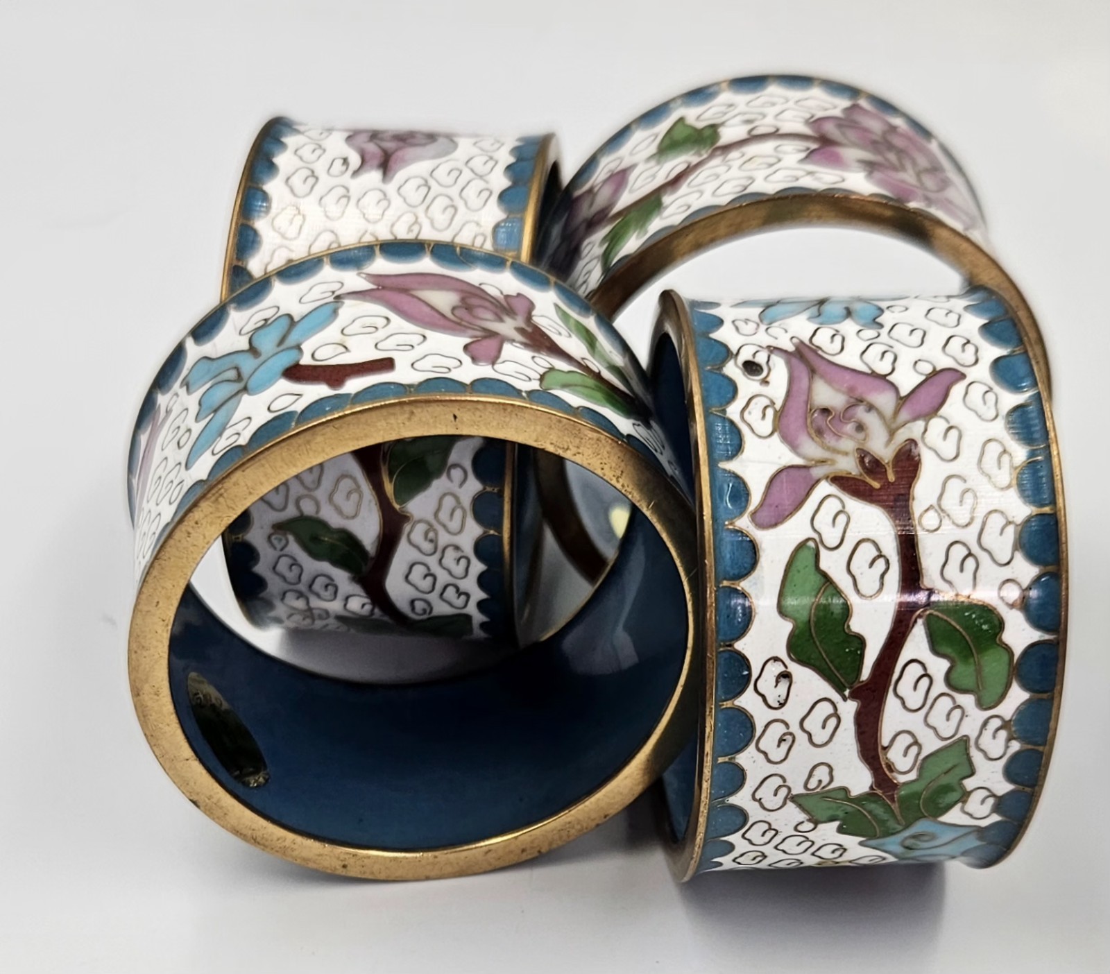 8 Vintage Chinese Cloisonne Napkin Ring Multicolored Enameled