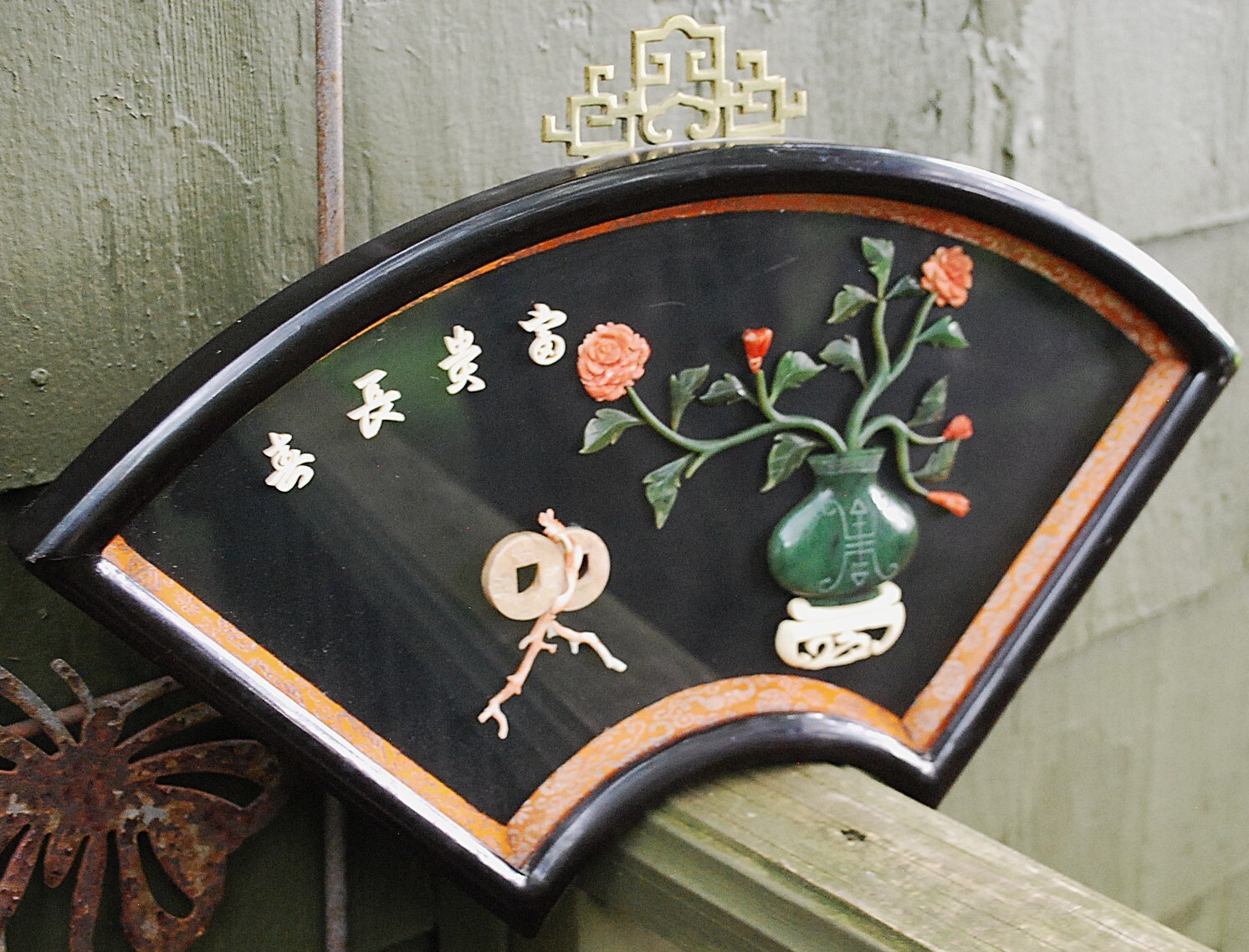 Vtg 17″ Chinese JADE & CORAL Wall Art Flowers/Vase FAN SHADOW BOX FRAME W Glass