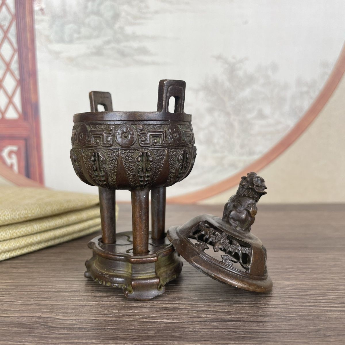 Antique Bronze Tripod Censer Lion Lid Incense Burner Copper Collection Decor