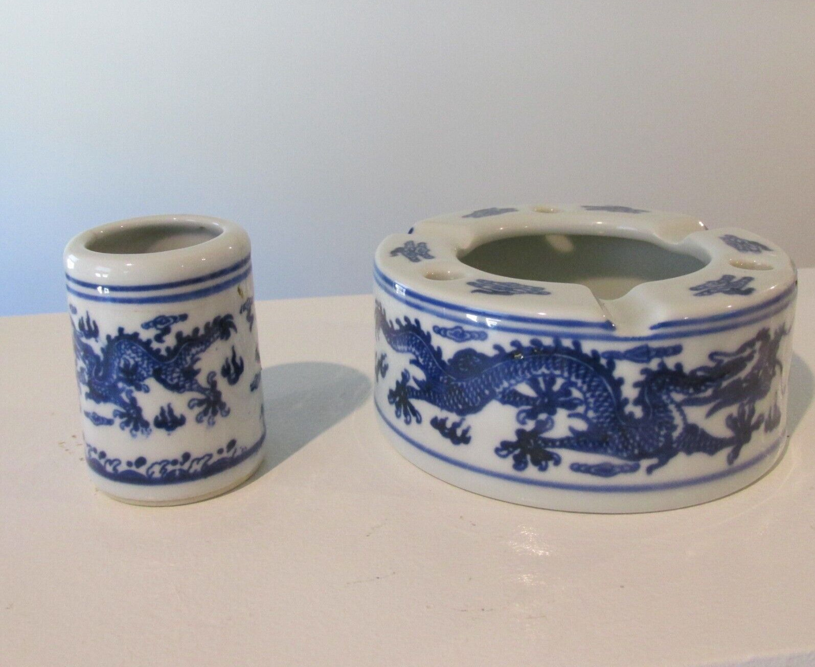 Chinese Jingdezhen Blue & White Porcelain 3 Way Ash Tray + BonusToothpick Holder