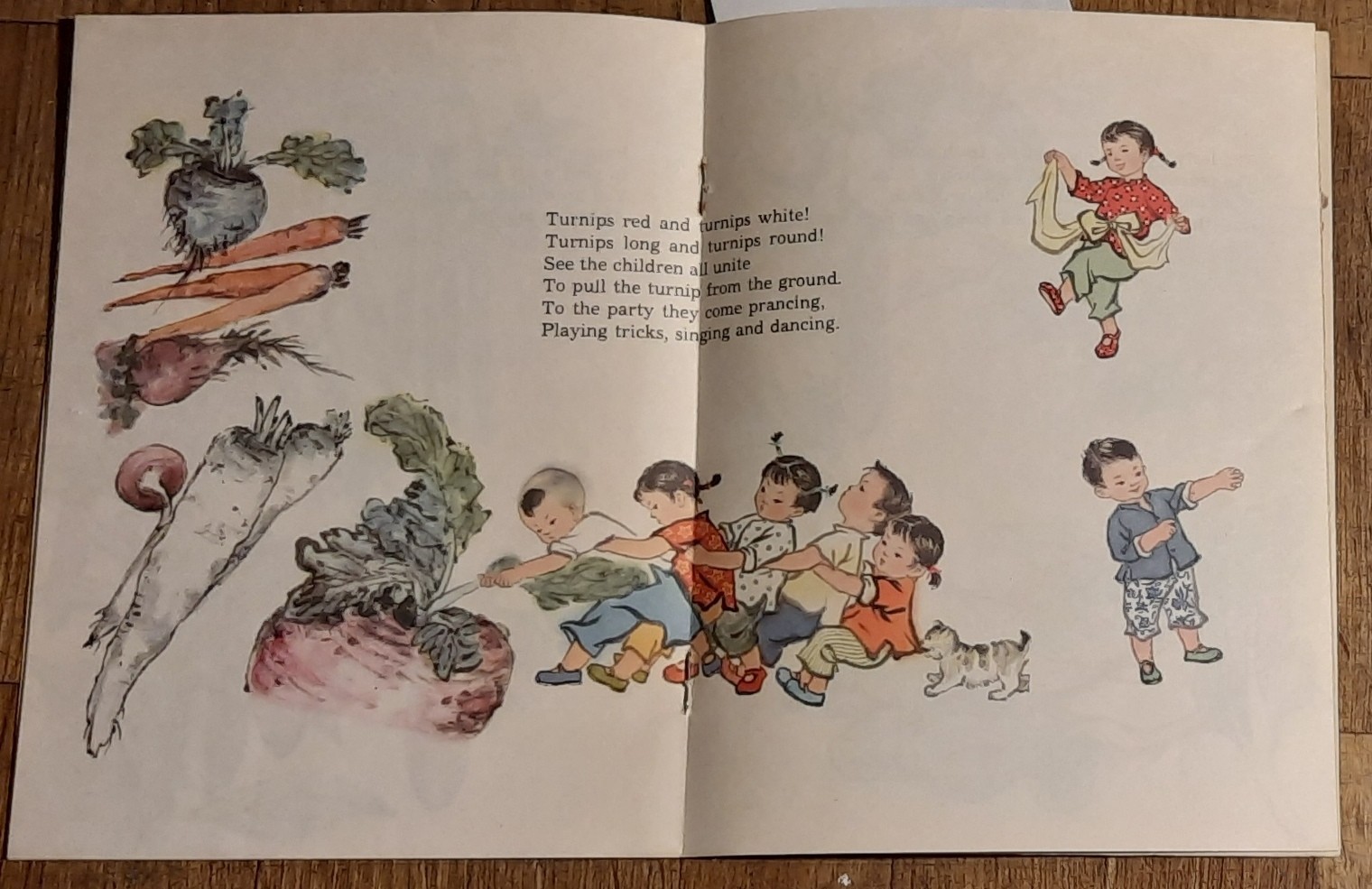 Chinese Painting English China book Fairy Tale Kid 1965 Fun Garden Vegetable Old