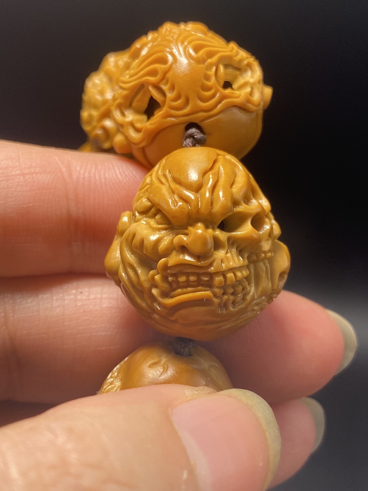 China Olive Dentoliva Fierce Monk (Evil Monk) “Face Death with Life” Bracelet