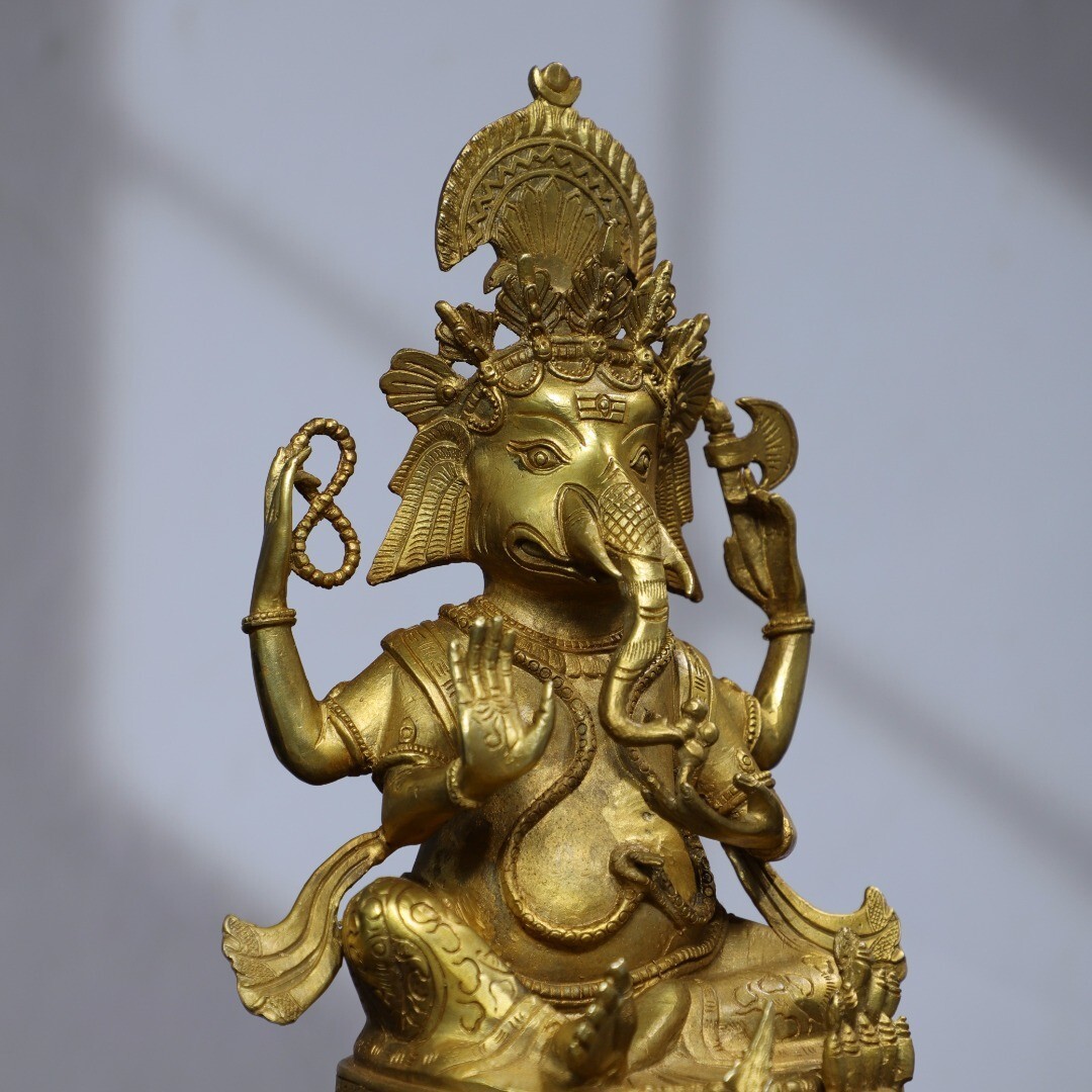 Bronze gilded statue of Elephant Trunk God of Wealth