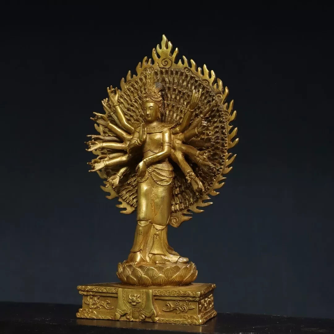 Fengshui old chinese copper Bronze gilded statue of Thousand Handed Guanyin