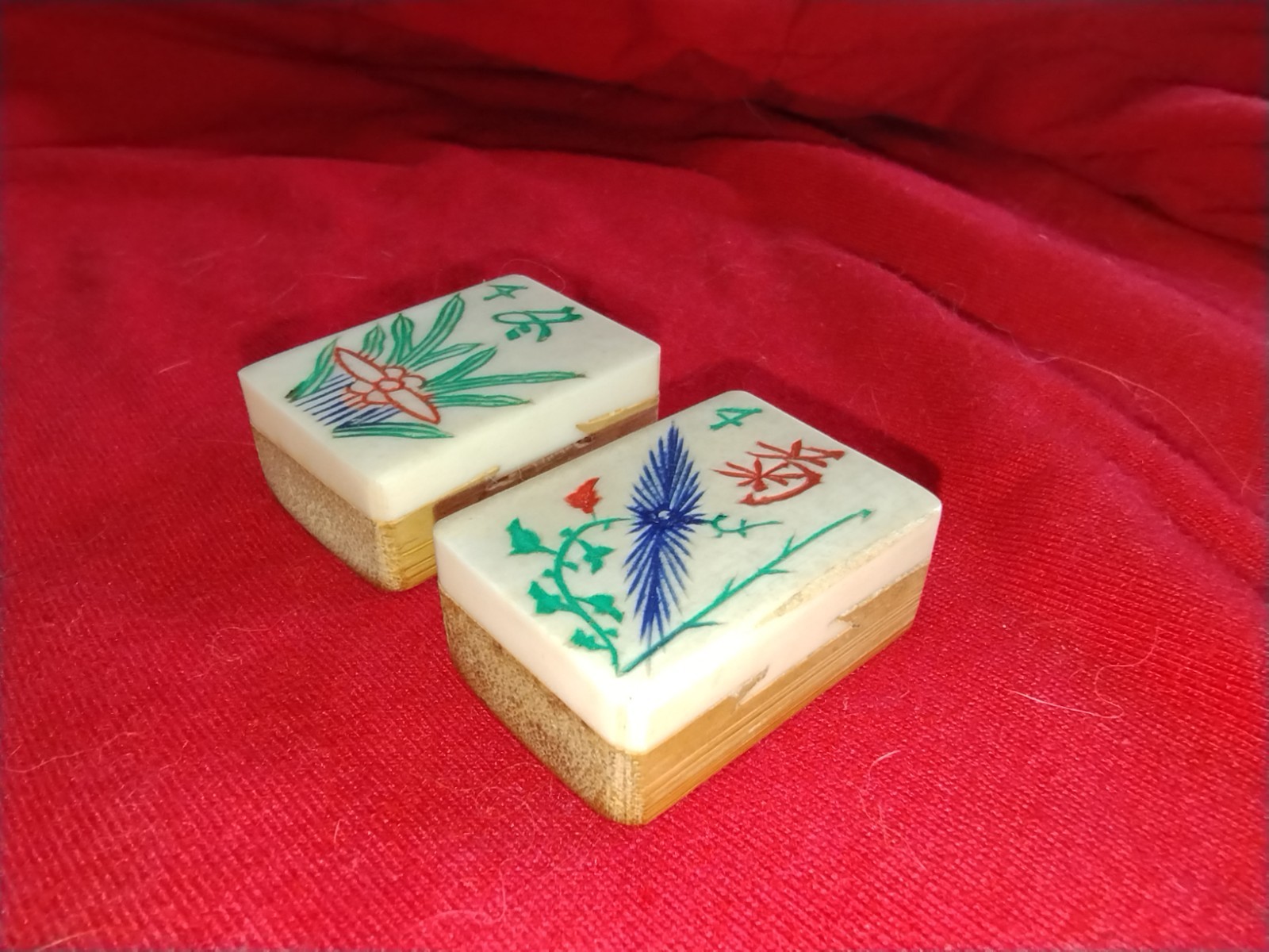 RARE (Complete) Antique Chinese Sandlewood Mahjongg Set With Brass Accents